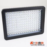 WANSEN製 160球 LED ビデオライト リチウム/単三両対応 光量調整可